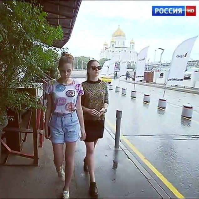 Две 17-летние девушки пришли в Москву из Минска пешком и прославились