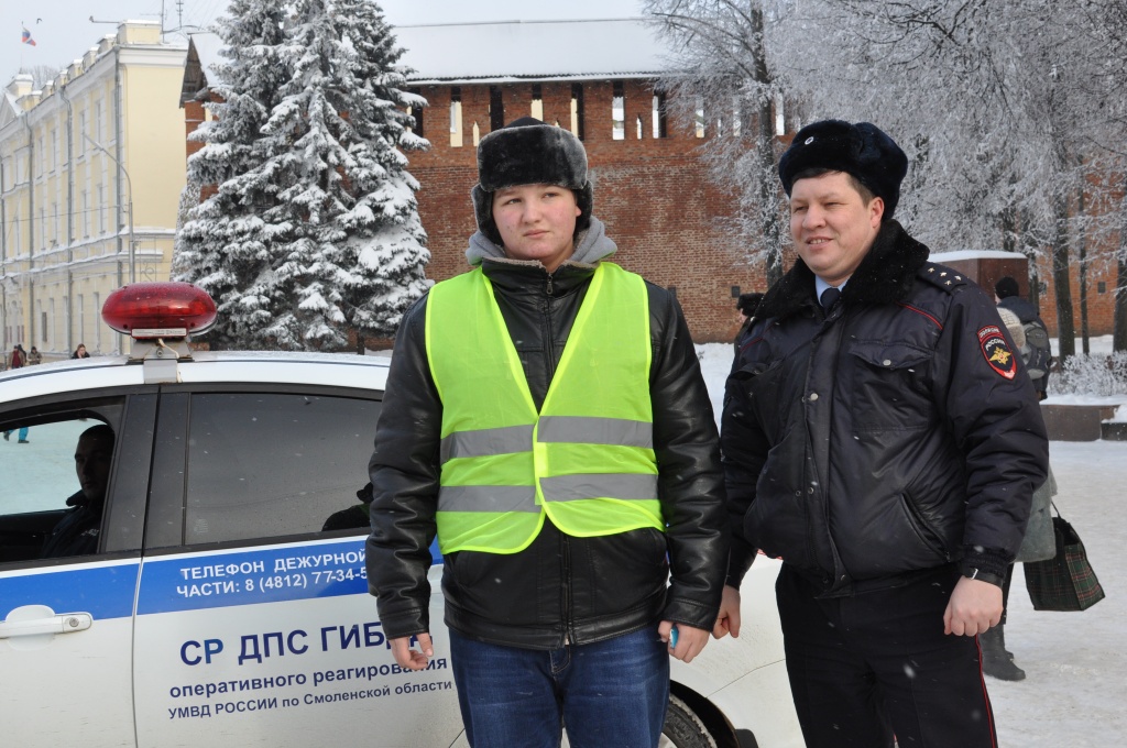 Смоленские волонтеры разрабатывают для школ и детских садов маршруты паспортов дорожной безопасности