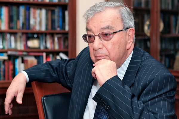 Он менял российскую политику и мог стать президентом. 90 лет со дня рождения Примакова