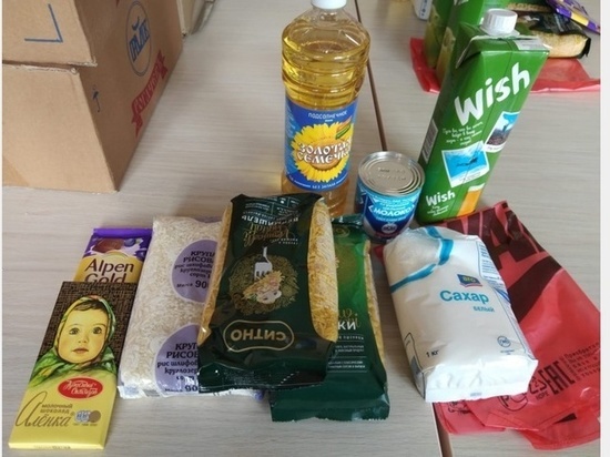 Смоленские школьники стали получать бесплатные продуктовые наборы