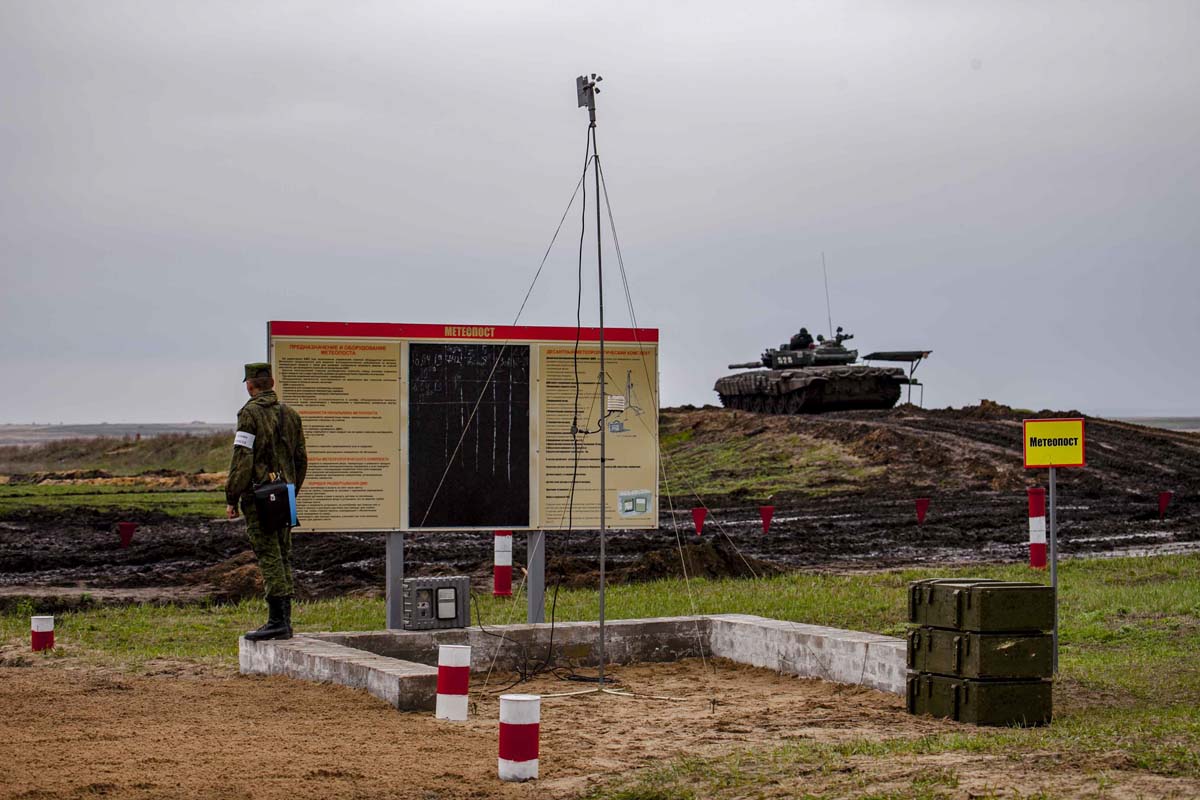 Военнослужащие общевойсковой армии ЗВО приступили к проверке за зимний период обучения в 6 регионах страны